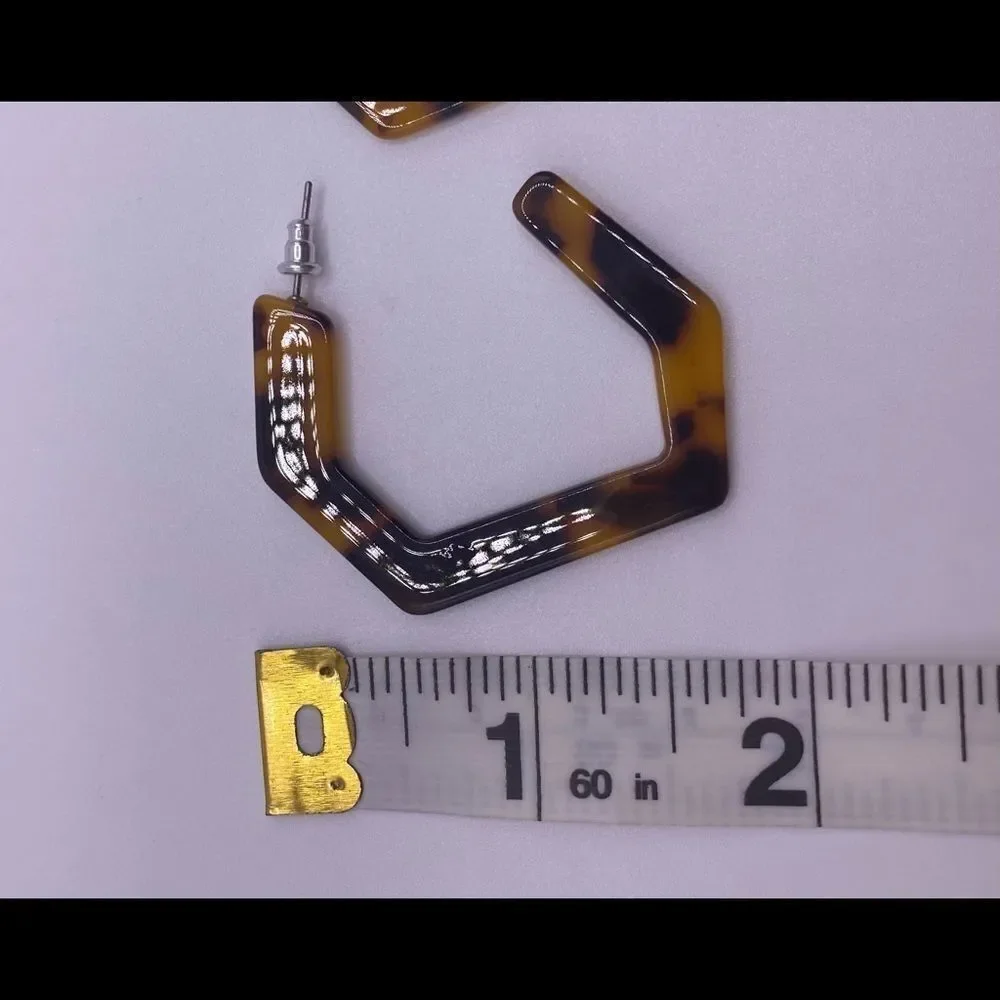 N/A tortoise resin